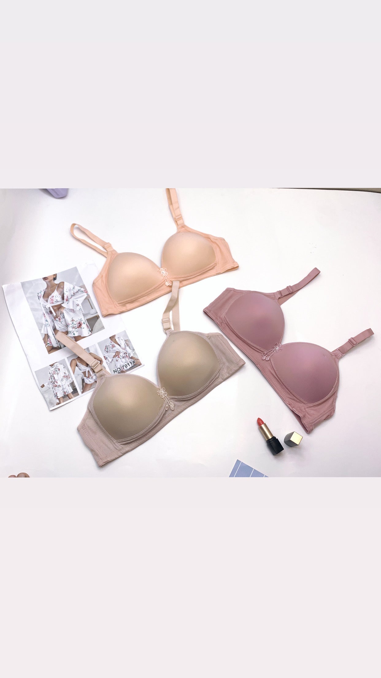 Light Pad Non Wired Breathable Straps Full Coverage Bra