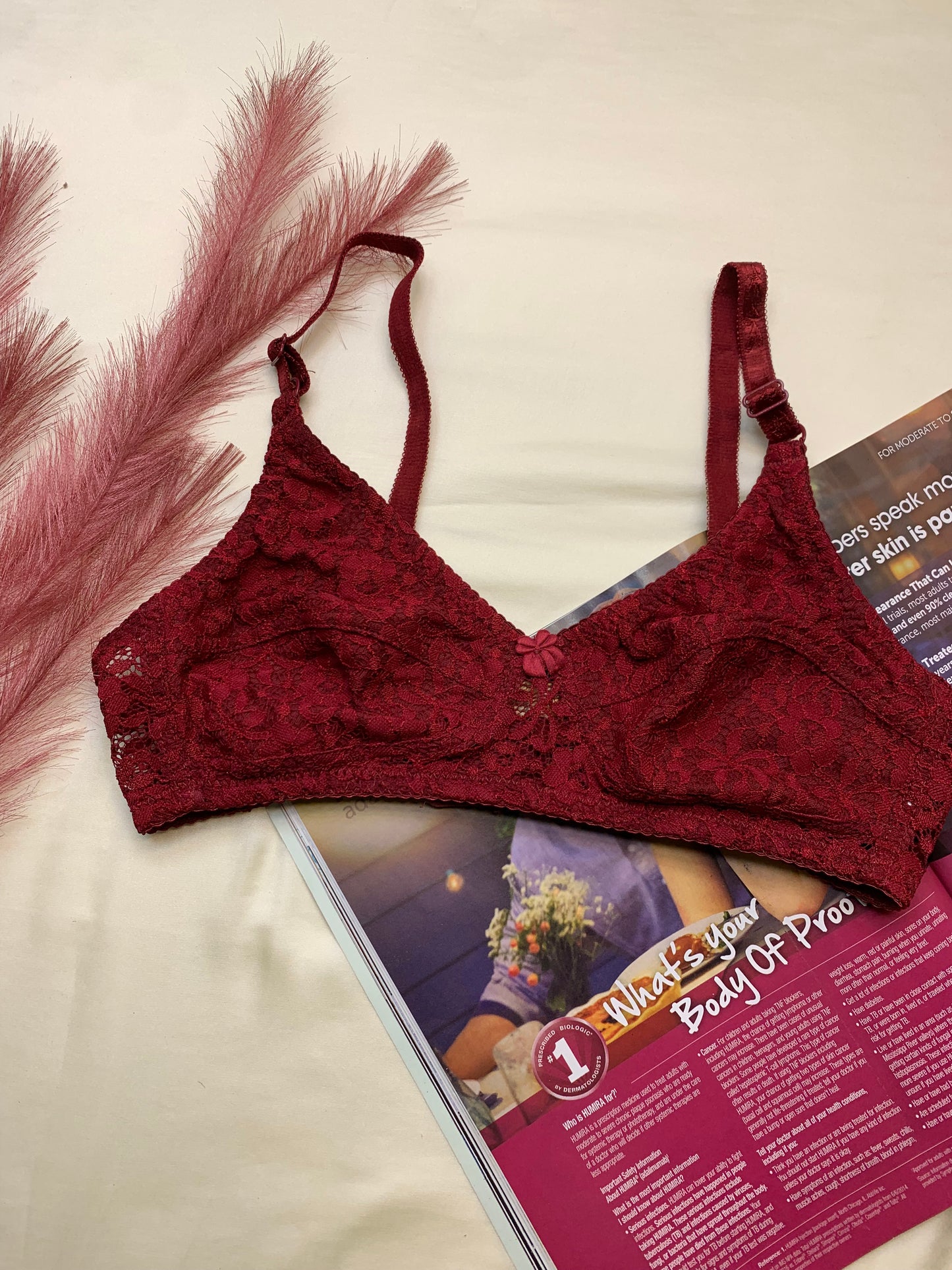 Elegant Flower Pattern Bra