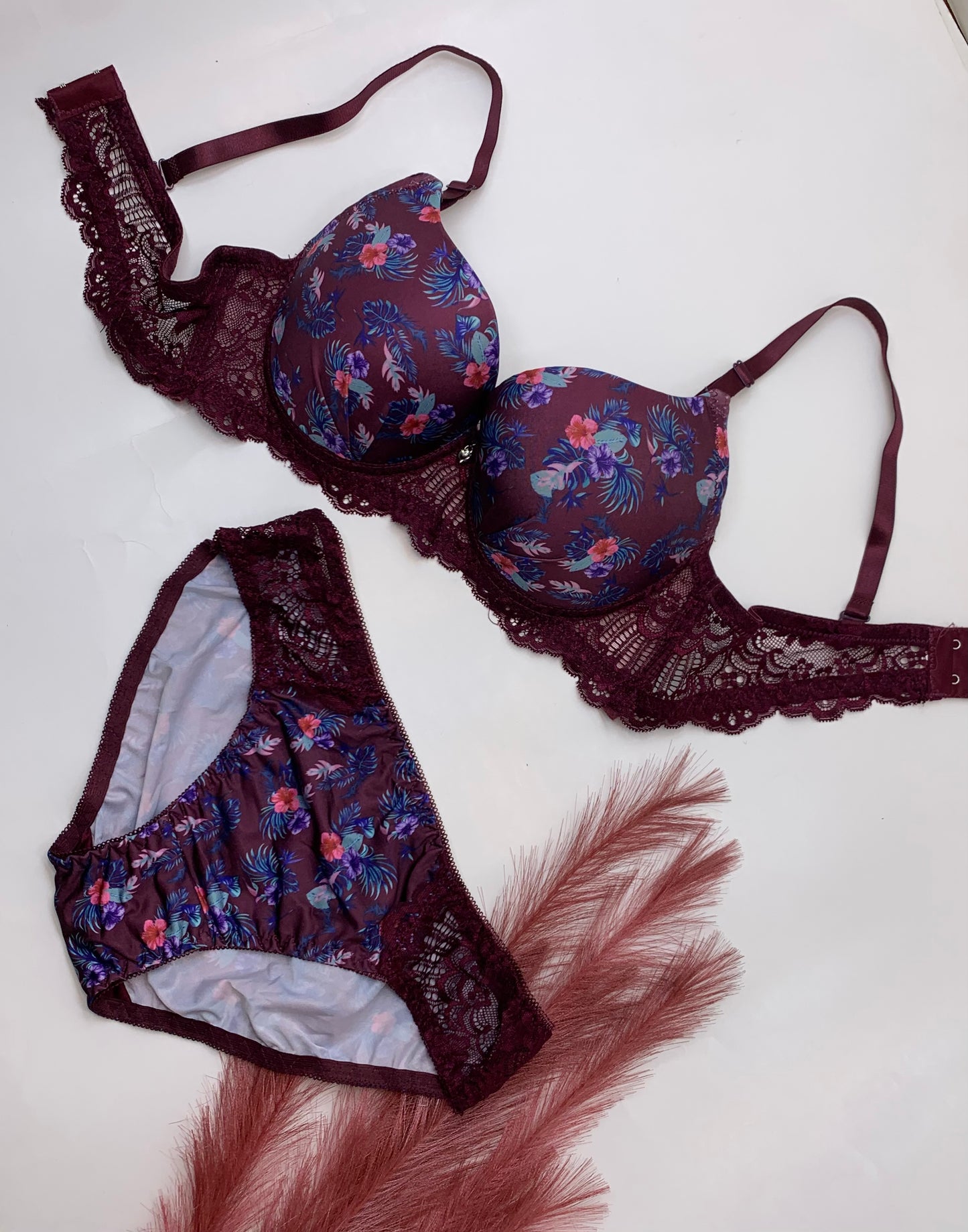 Printed Pushup Underwired Bra and Matching Panty