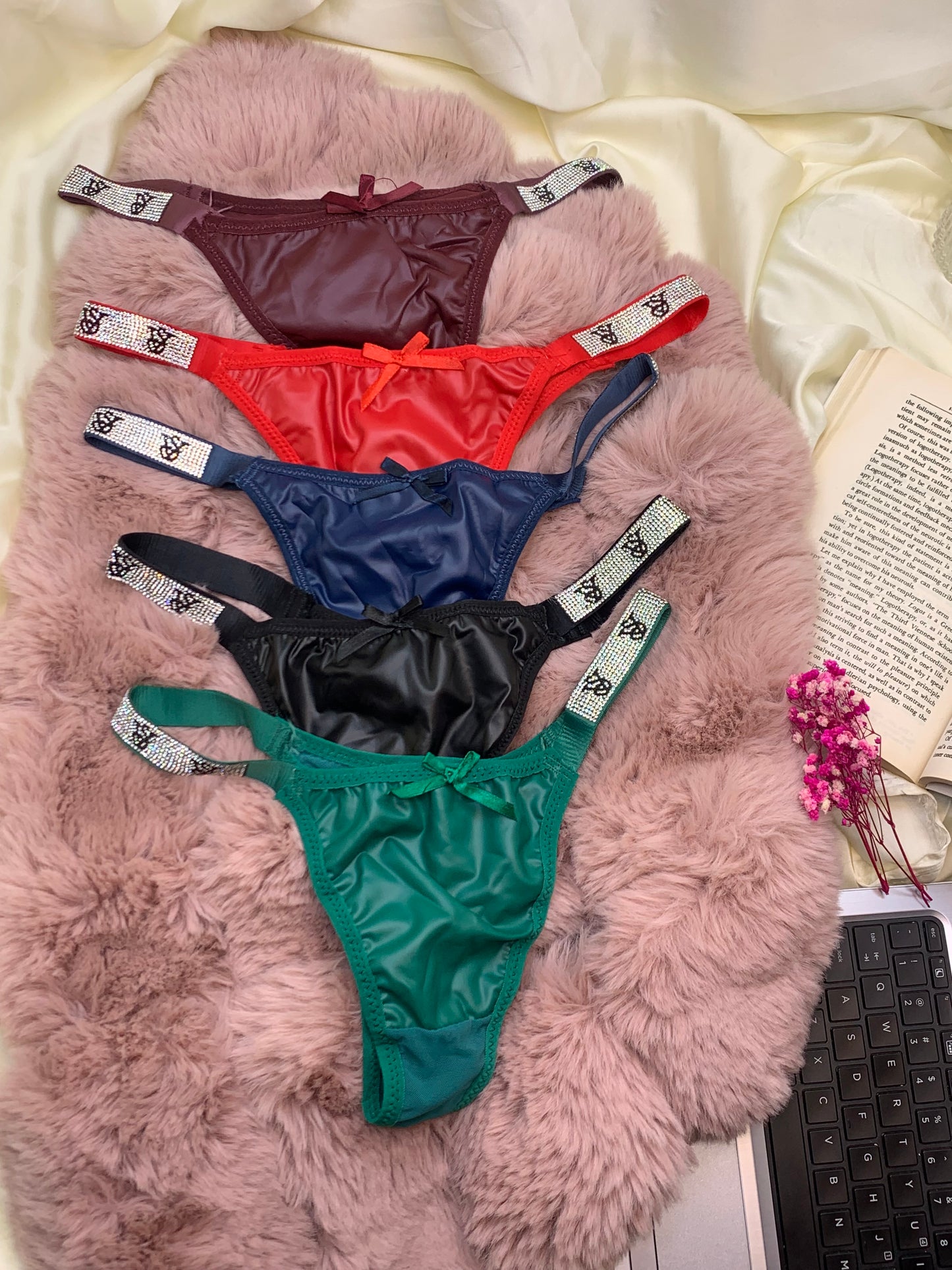 Intimate Leather Stuff Bra Panty Set