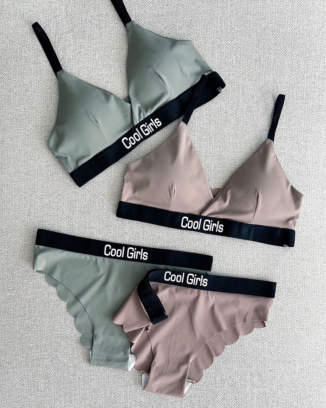 Sport Criss Cross Cool Girls Bra Panty Set