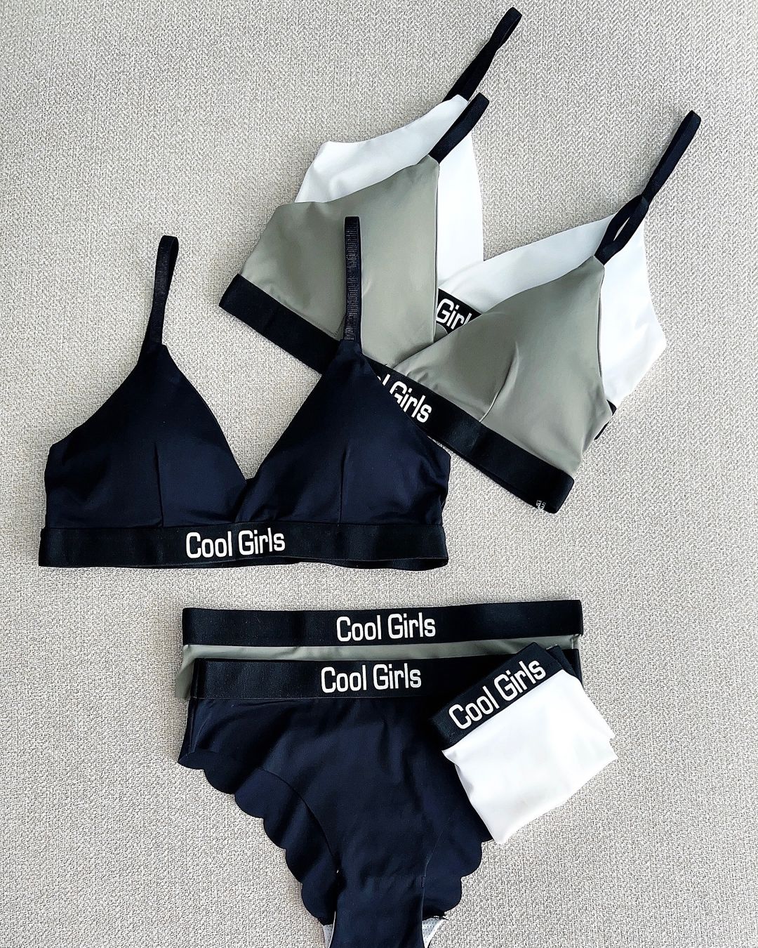 Sport Criss Cross Cool Girls Bra Panty Set
