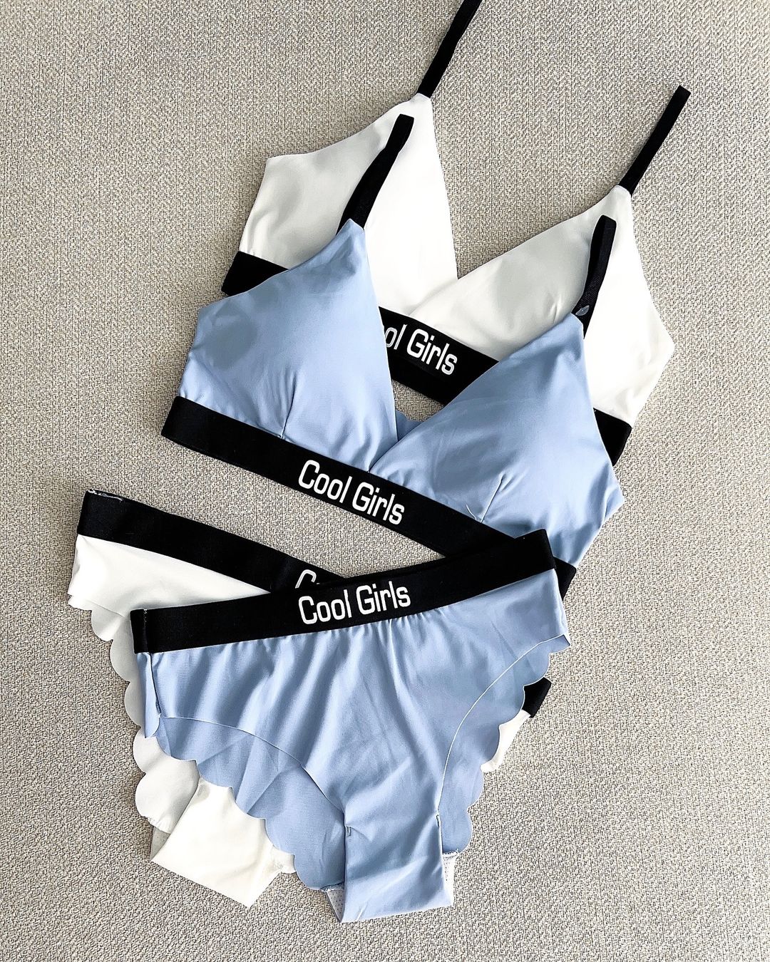 Sport Criss Cross Cool Girls Bra Panty Set