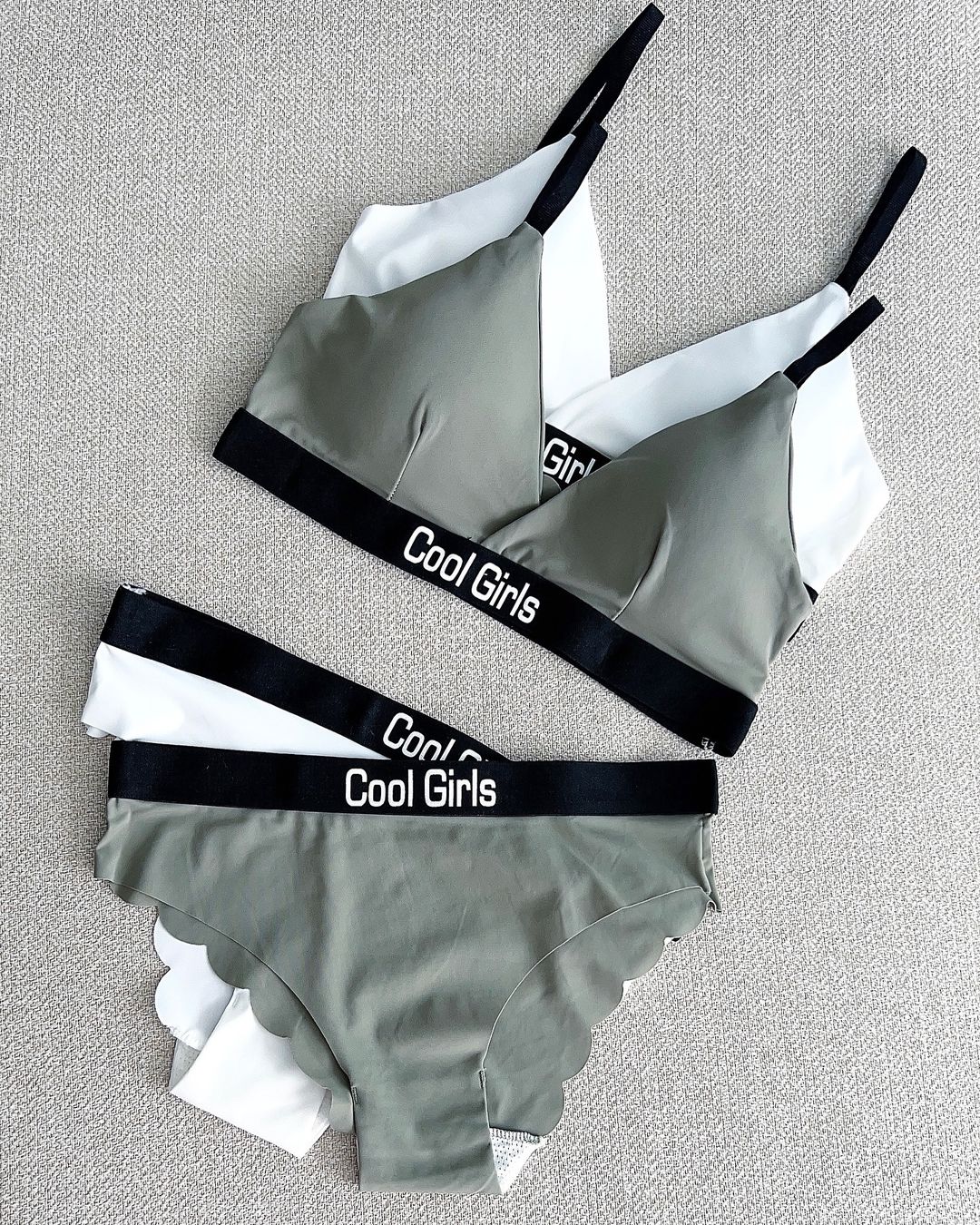Sport Criss Cross Cool Girls Bra Panty Set