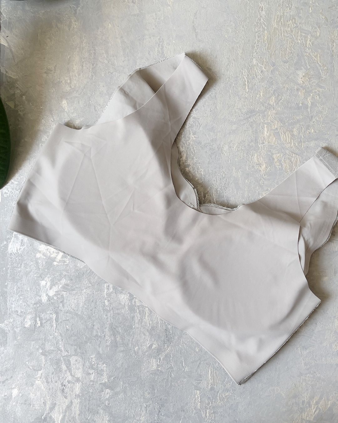Anti Rash Seamless Stuff Front Button Bra