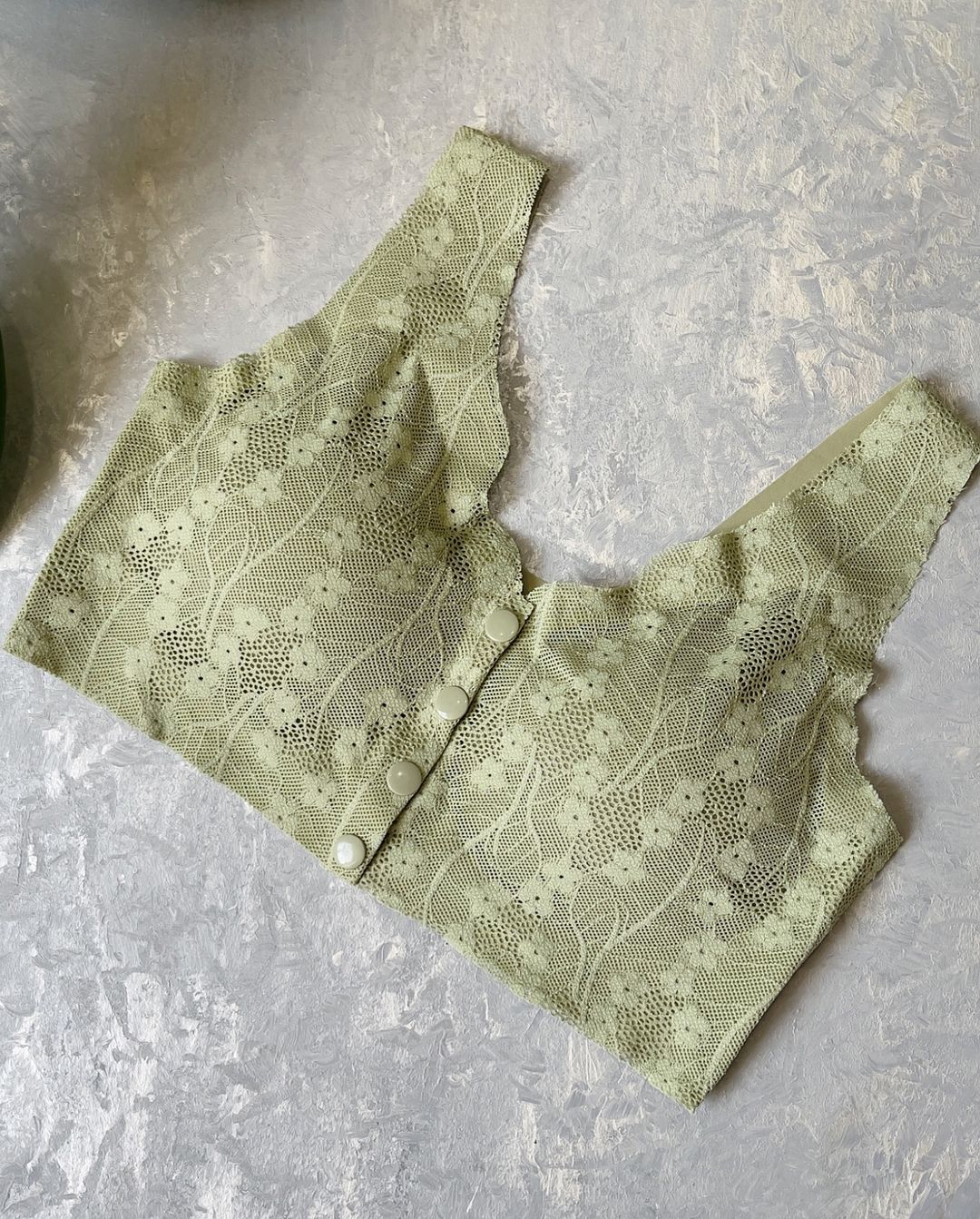 Anti Rash Seamless Stuff Front Button Bra