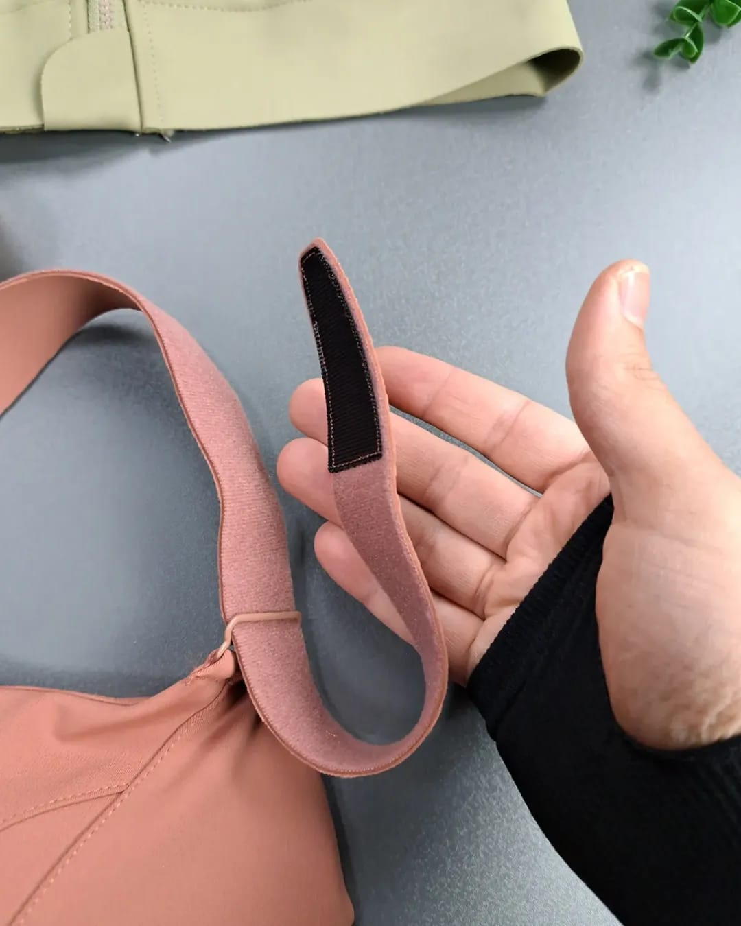 High Impact, Ultimate Comfort Sports Bra, Zipper