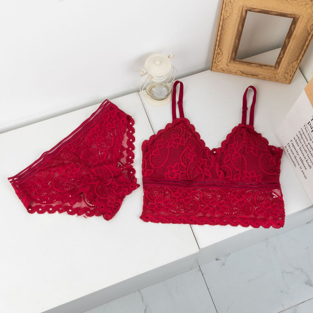 Elegant Brallete and Panty Set Free Size For (30-36)