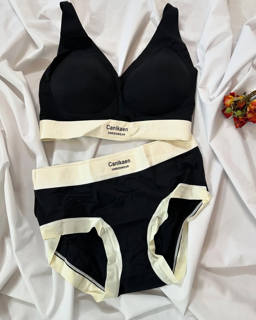 No Rash Seamless Bra and Panty Set