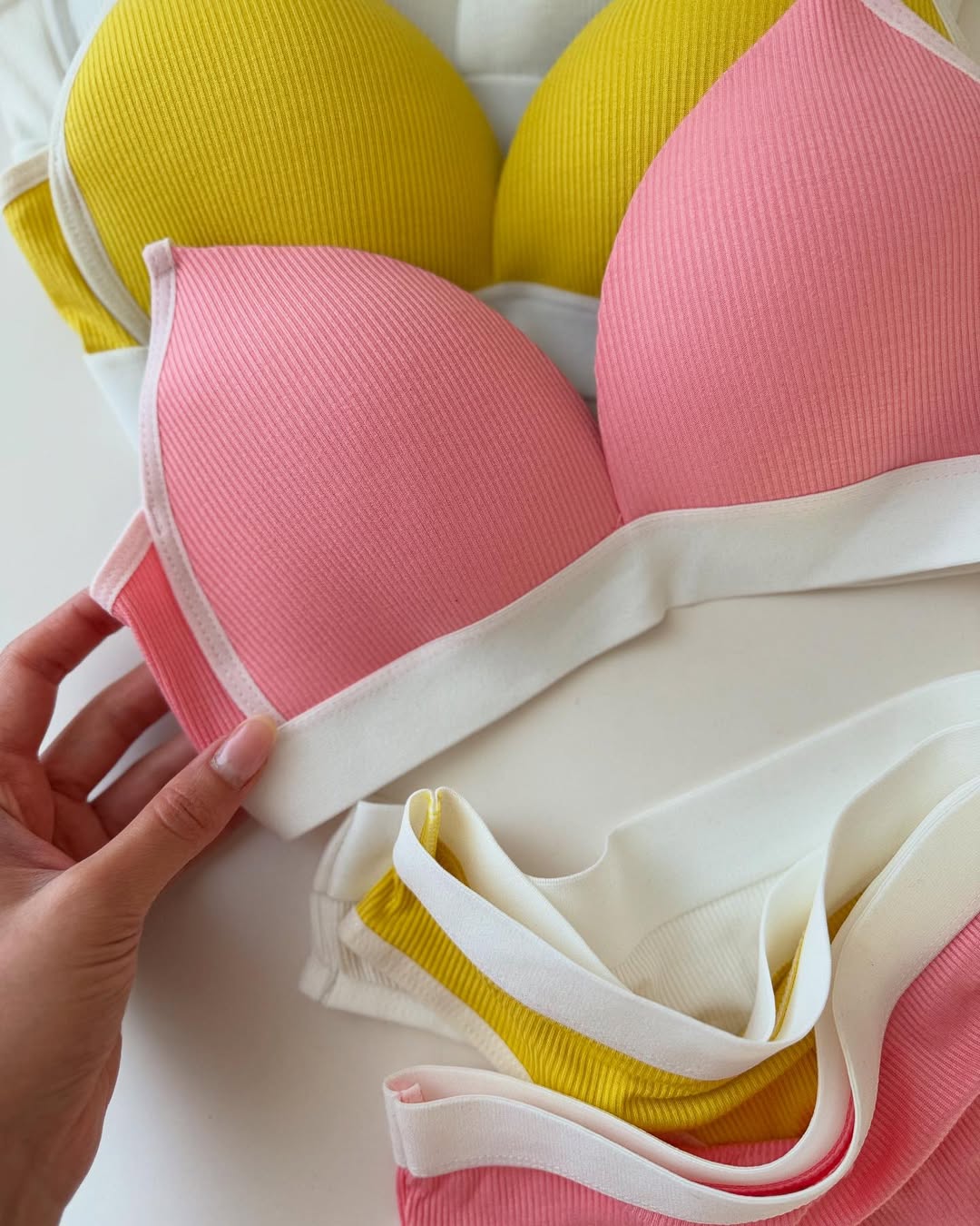 Cozy Sports Wireless bra and panty set