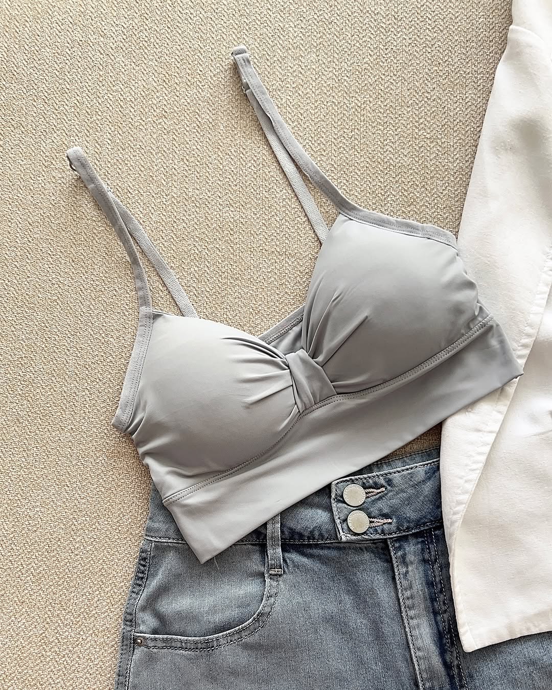 Seamless Adjustable Strap Knot Bra