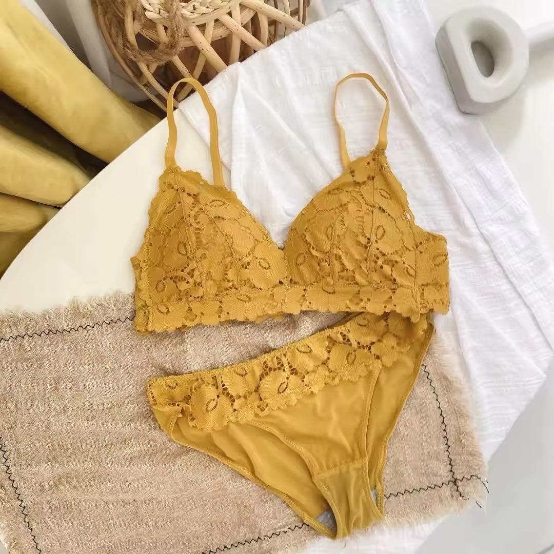 Elegant Triangle Shape Floral Bralette Set