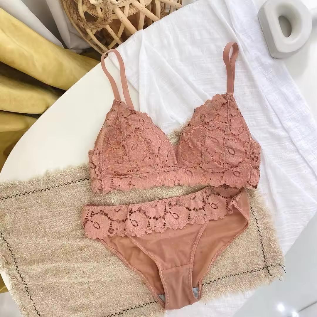 Elegant Triangle Shape Floral Bralette Set