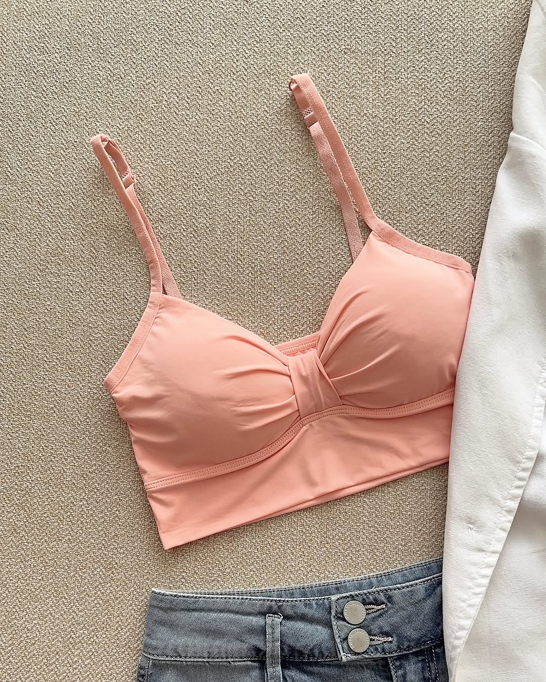 Seamless Adjustable Strap Knot Bra