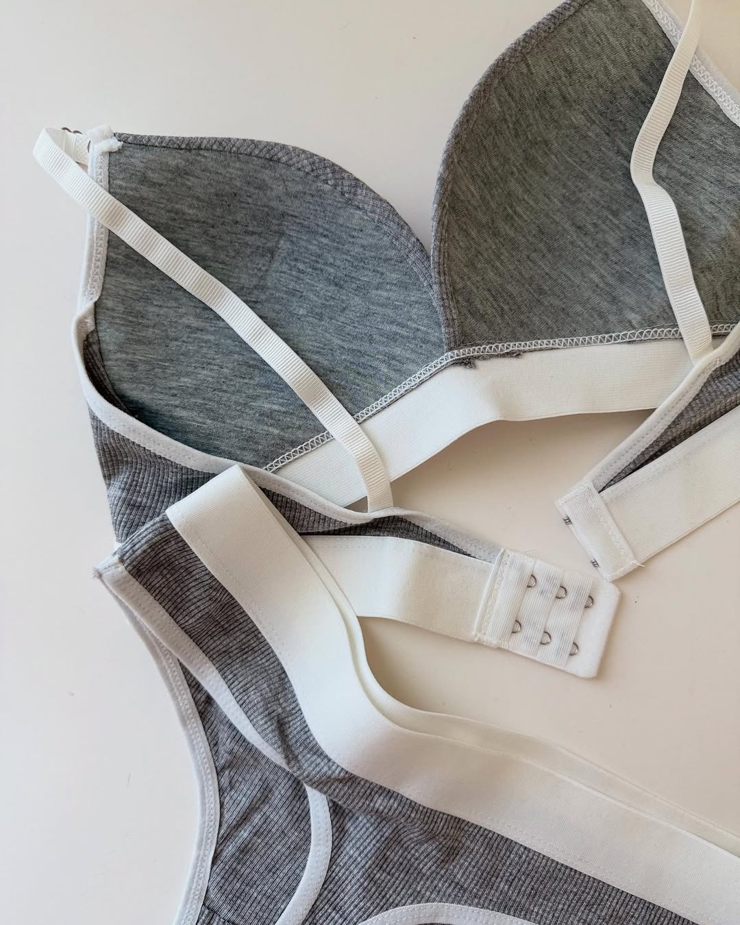 Cozy Sports Wireless bra and panty set