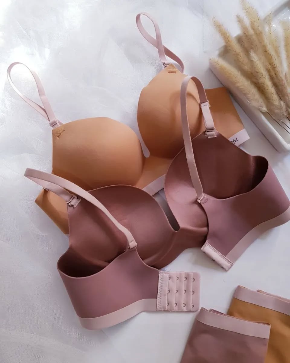Seamless Double Padded Non Wire Bra Panty Set