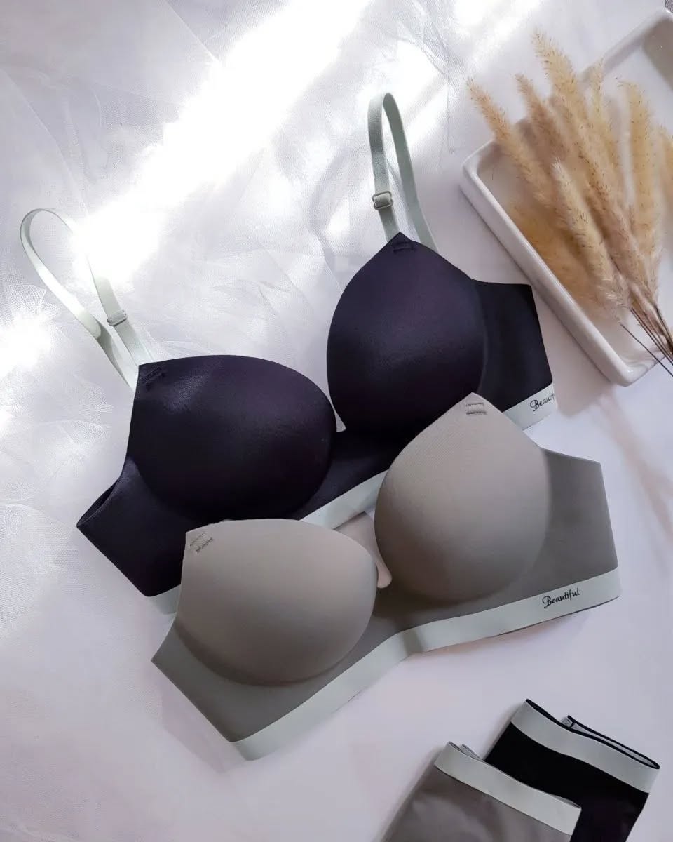 Seamless Double Padded Non Wire Bra Panty Set
