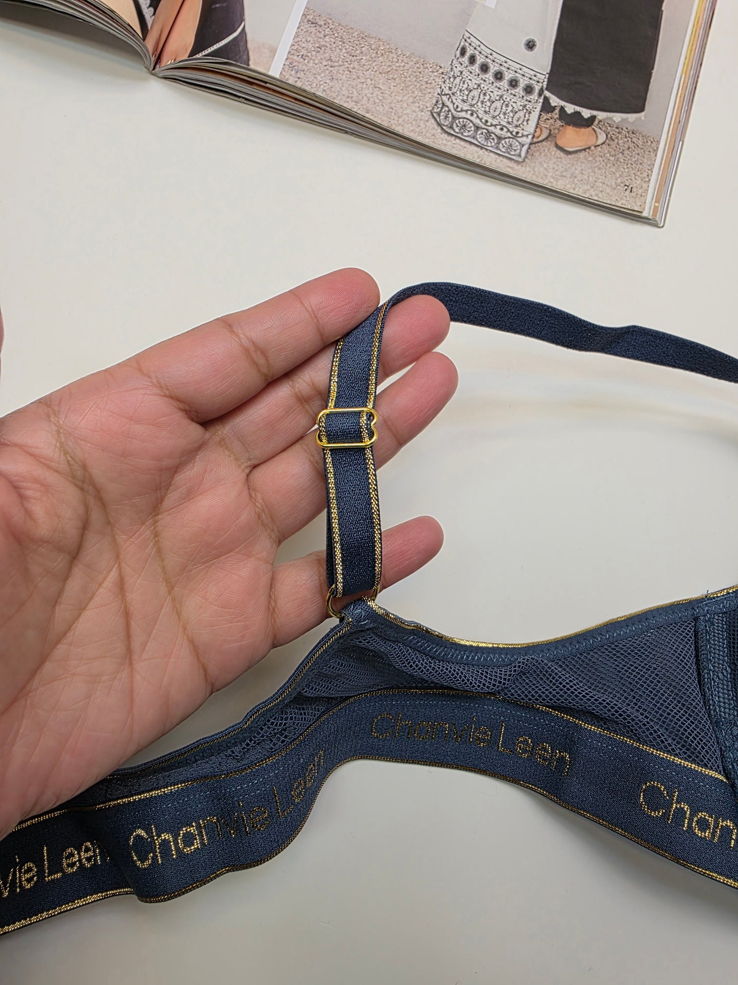 (38-42)C Lacy Sassy Front Buckle Double Padded Full Coverage Bra(173)