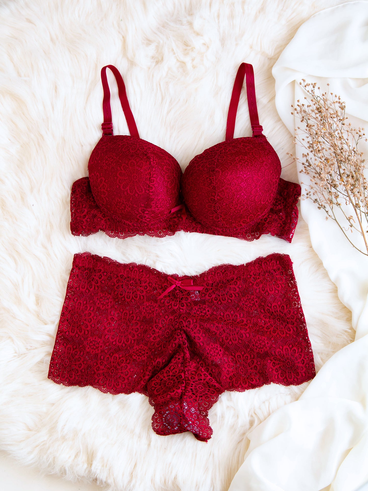 Lacy Padded Push-up Wire Bra & Boxer Combo