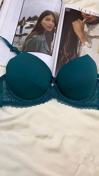 Elegant Lace Straps Padded Pushup Wire Bra