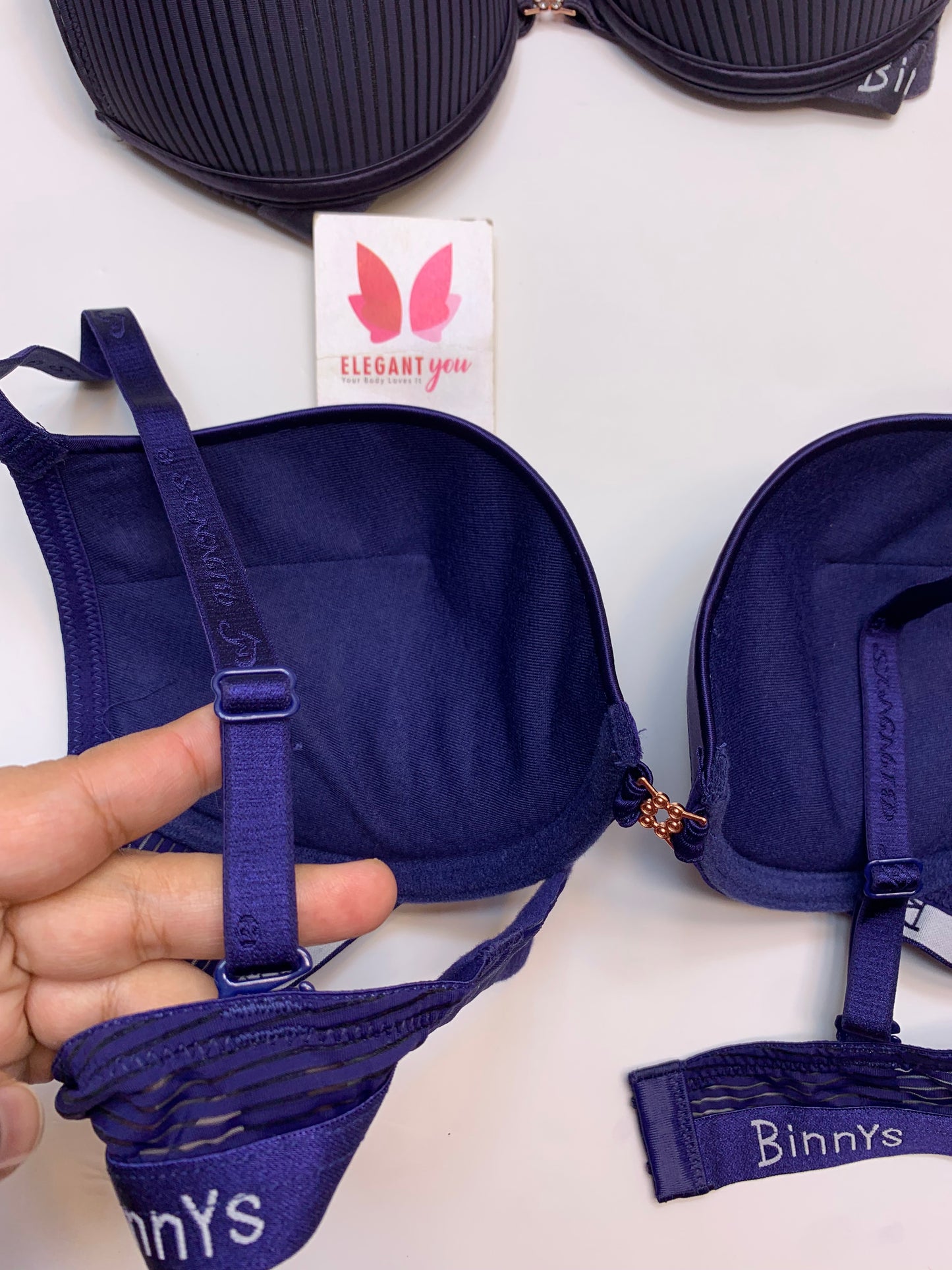Binnys Most Demanding Plunge Bra (149)