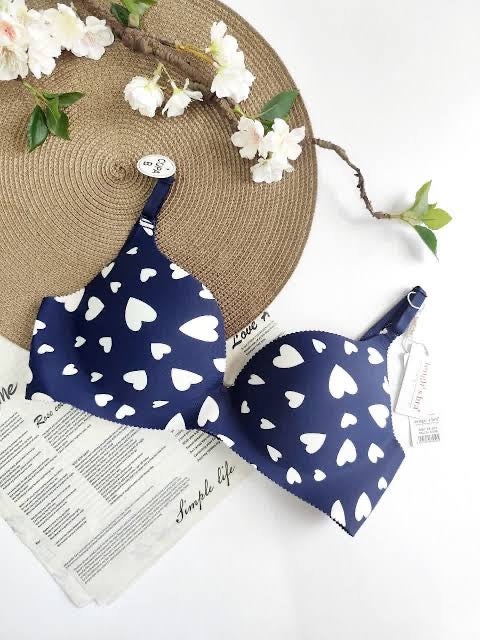 (36-42)B Seamless Heart Design Soft Push-up Bra (169)*