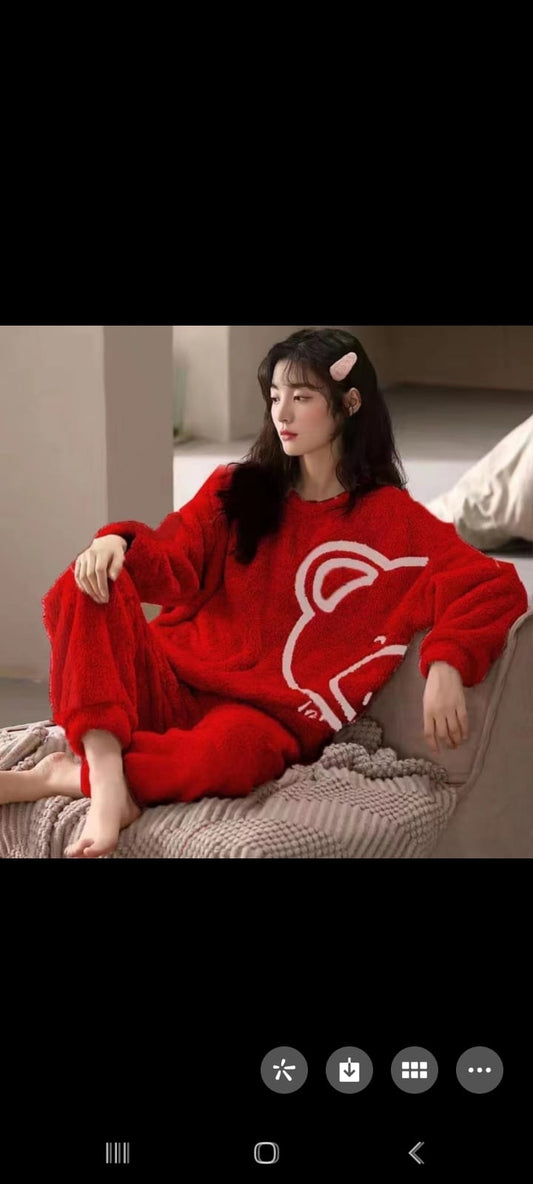 Super Cozy Fleece 2 Piece Pjs set