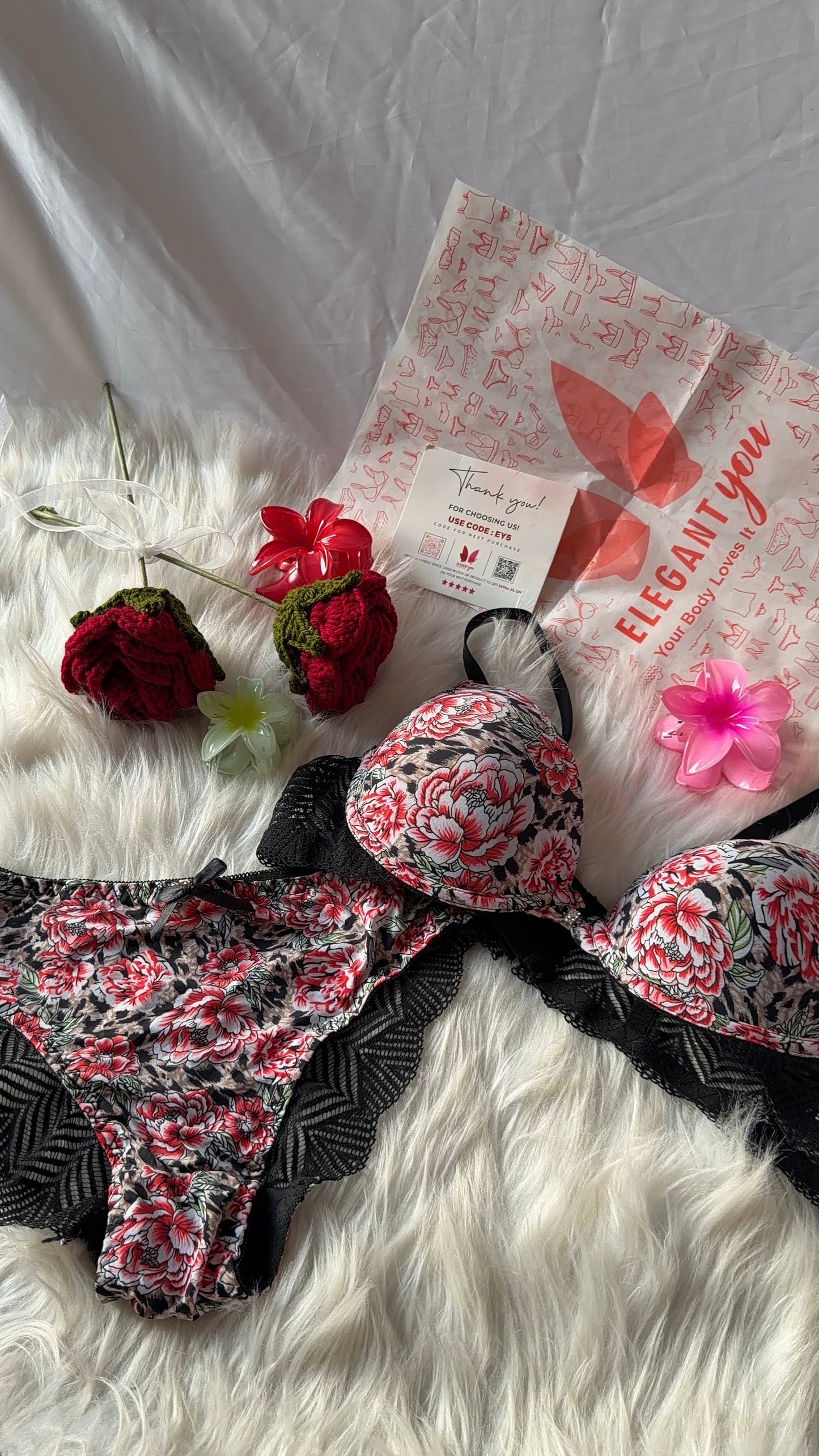 Flower Printed Lacy Plunge Bra & Panty Set(R4)