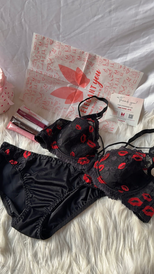 Criss Cross Style Lacy KISS Bra Panty Set DXB1403(R5)