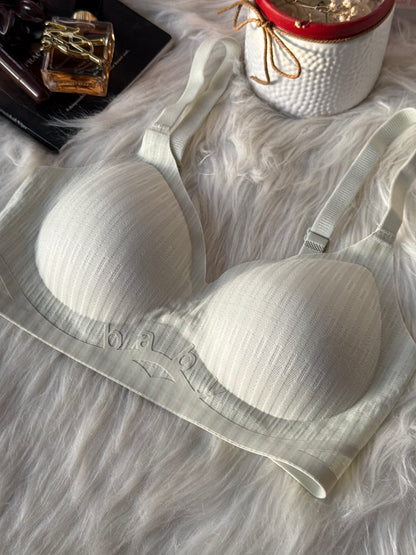 (34-40) Premium Seamless Bra 3 Hooks [727](005)*