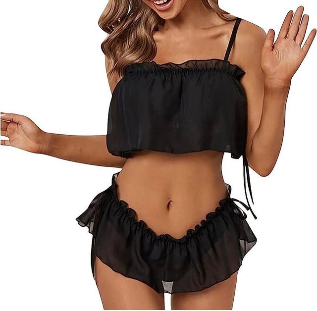 Intimate Frill lingerie set