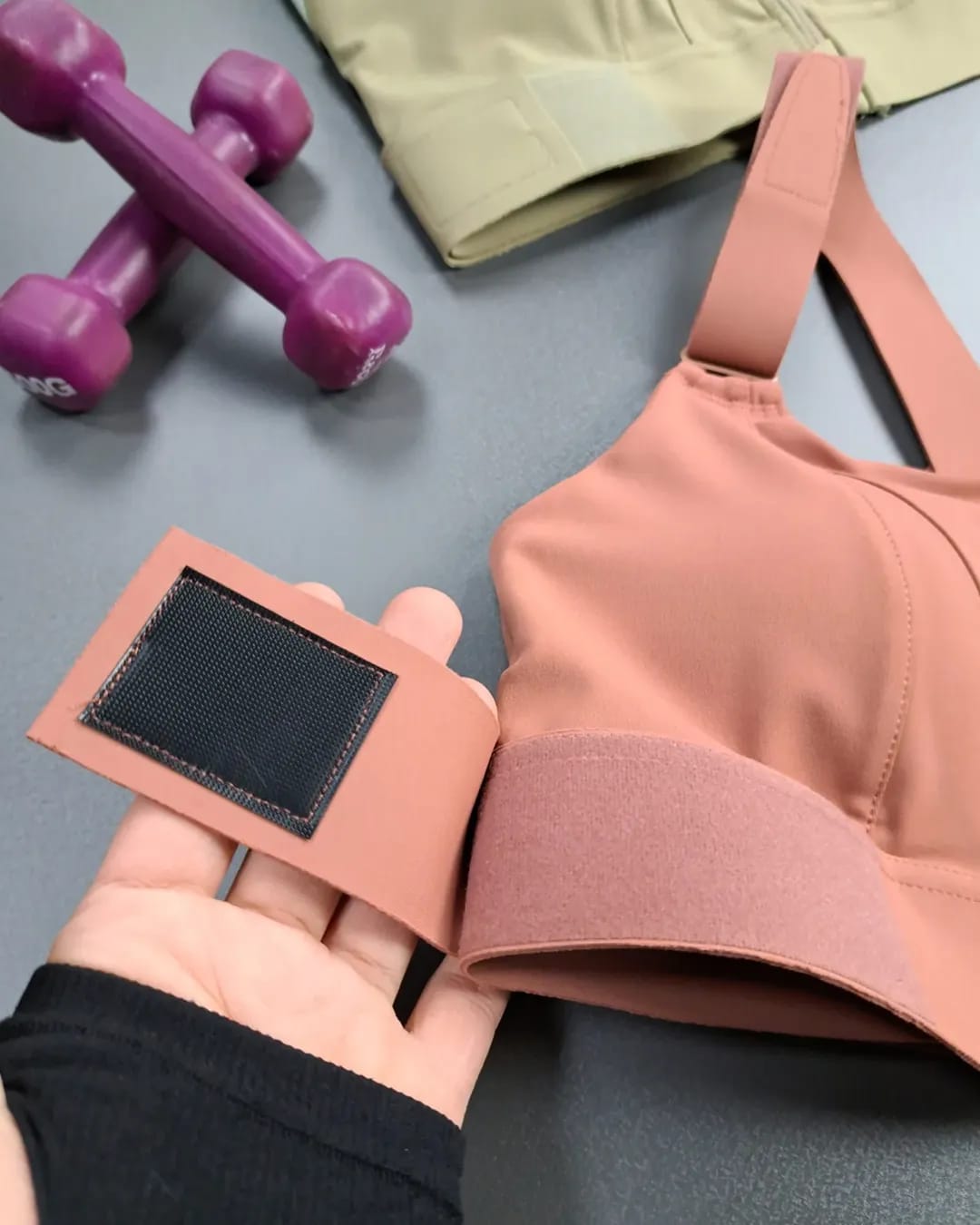 High Impact, Ultimate Comfort Sports Bra, Zipper