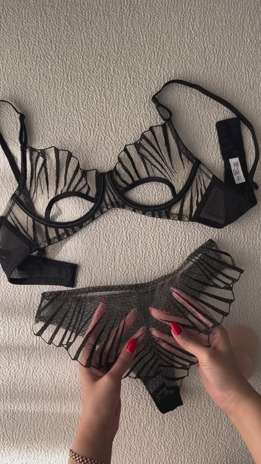(34-38)b Elegant Soft Net Underwired Bra Panty Set