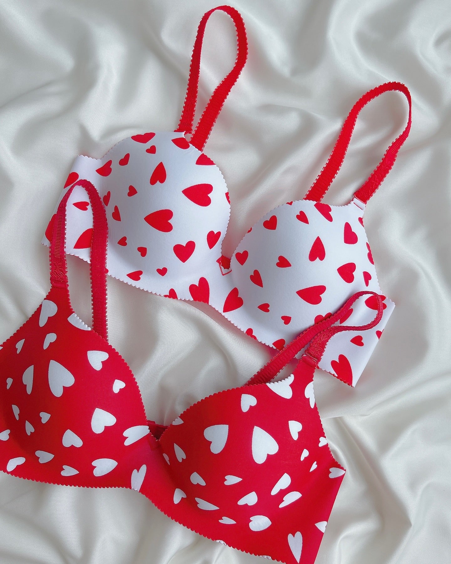 (36-42)B Seamless Heart Design Soft Push-up Bra (169)