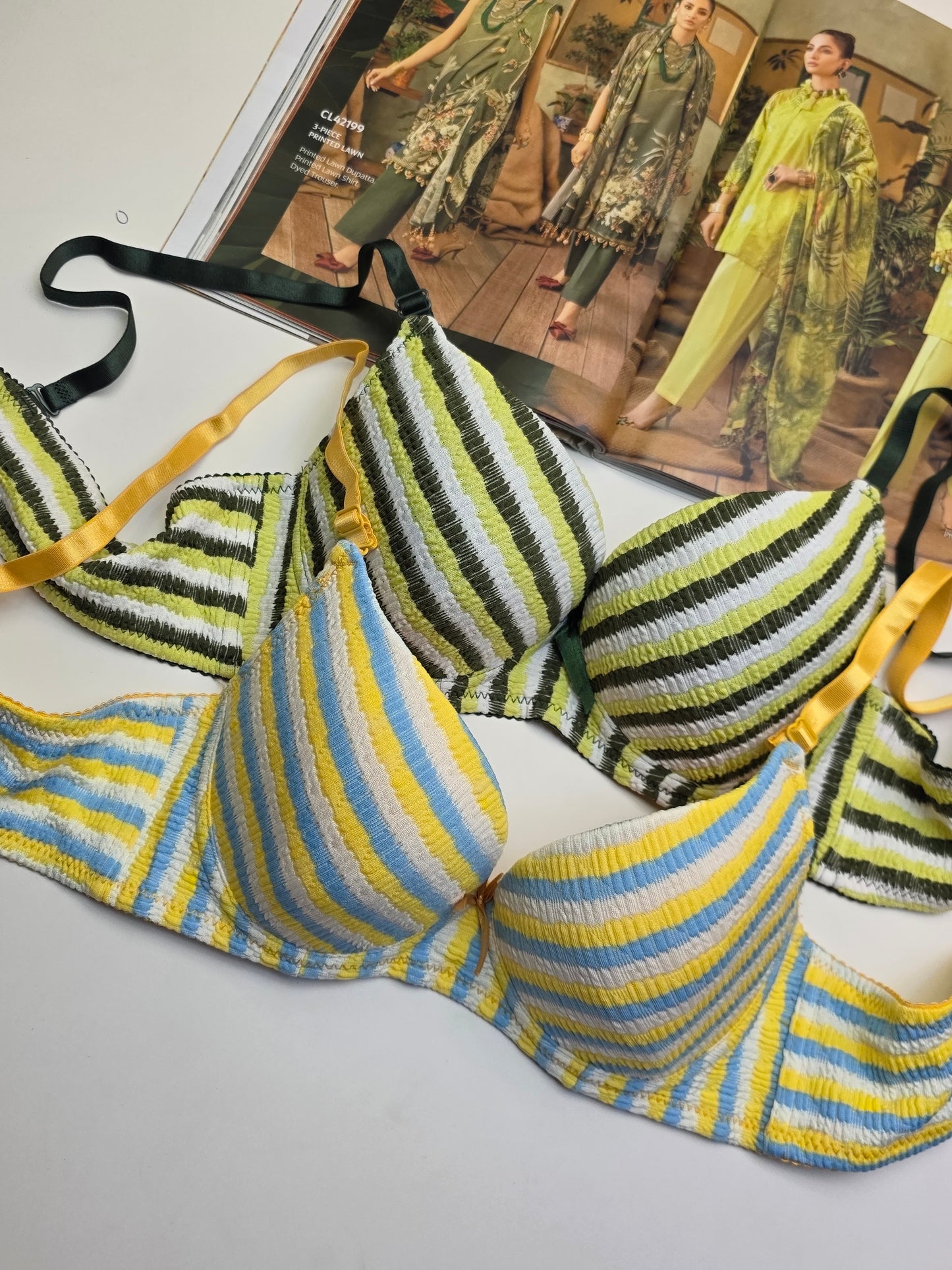 (36-42) Demi Cup Rainbow Bra Thin Pad UnderWire Cups (174)*