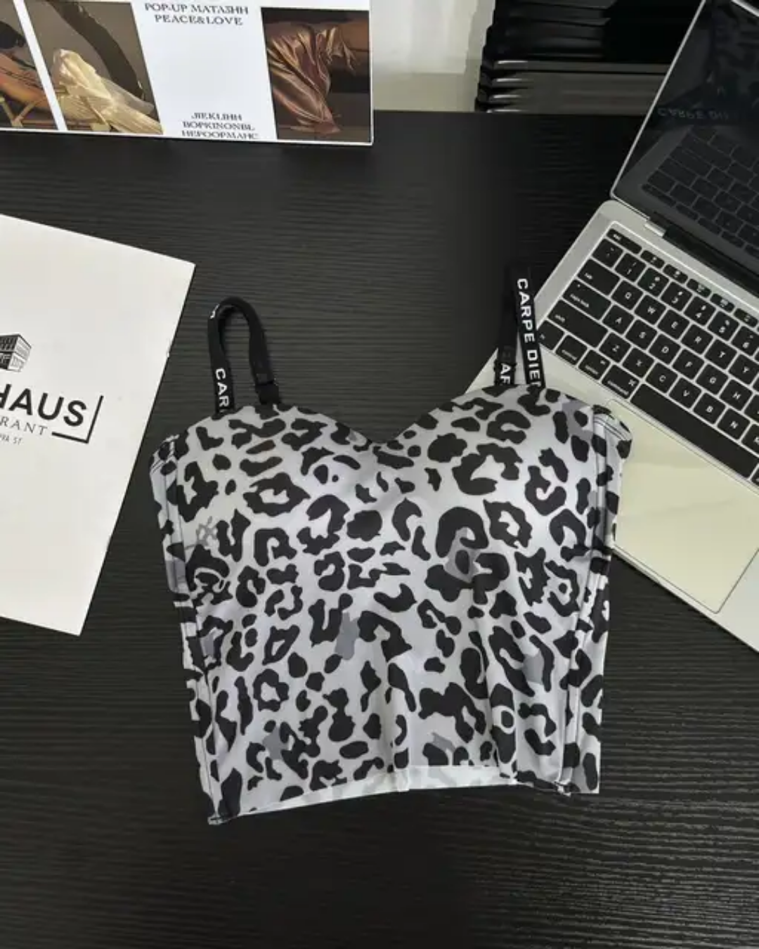 (34-40) Seamless Chittah Print Soft Pad Tank Top