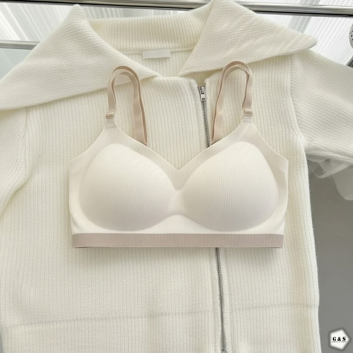 (32-38) Seamless Full Coverage No Rash Bra (060)