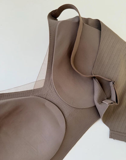 (40-42)size Seamless Lightweight Full Coverage Lifting Anti Glare Pushup Bra (053)*x