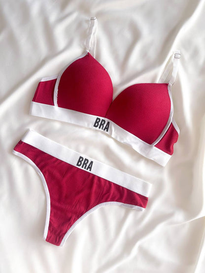 Cozy Sports Wireless bra and panty set