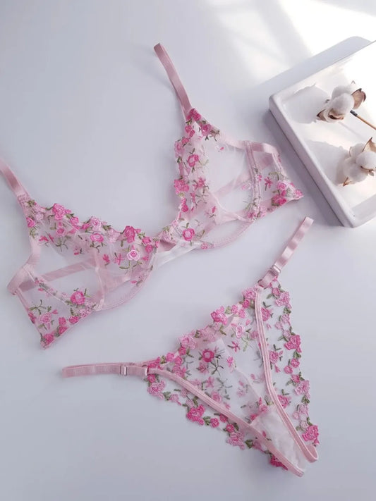 (32-38)B Beautiful Lace Underwire Bra and Panty Set