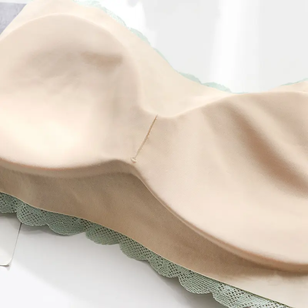 Elegant Flower Pattern Seamless No Hook Bra Free size For (28-36)