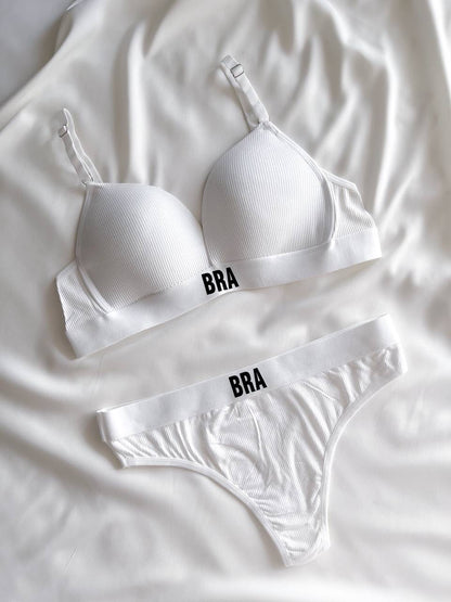 Cozy Sports Wireless bra and panty set