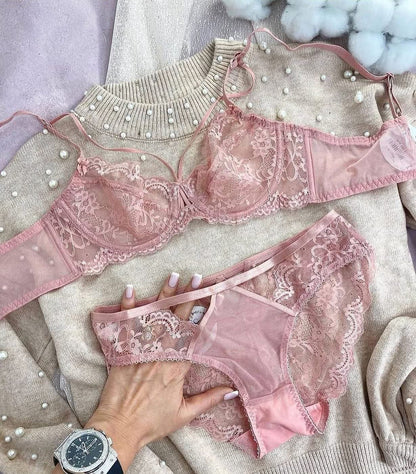 Elegant Lacy Bra & Panty Pair
