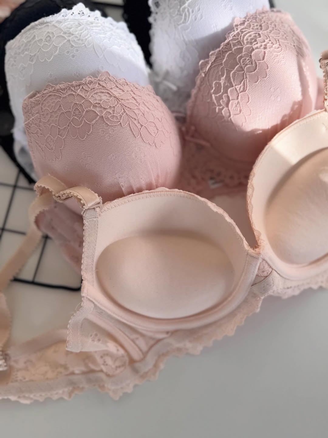 Elegant Double Padded Pushup Lacy Bra( 132)*