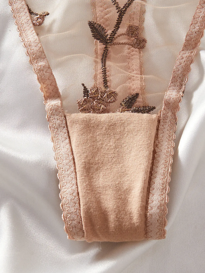 (32-38)B Beautiful Lace Underwire Bra and Panty Set